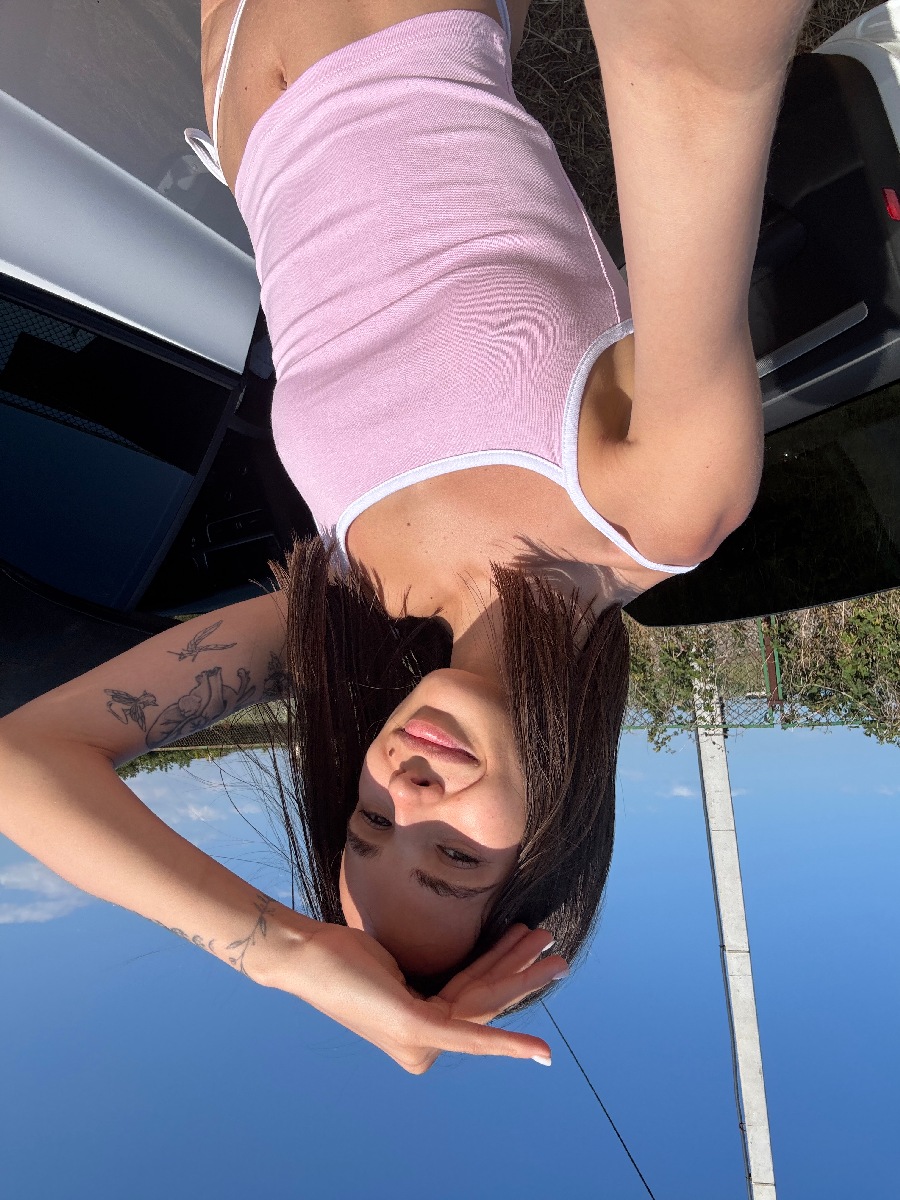 Sexy model Tina in Vancouver